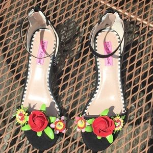 Betsey Johnson Anders Dress Sandal